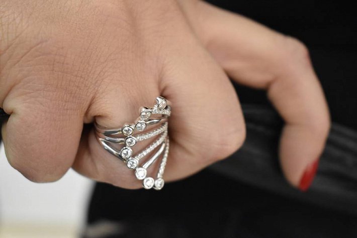 Oxzen δαχτυλίδι ασημένιο με πέτρες ζιργκόν