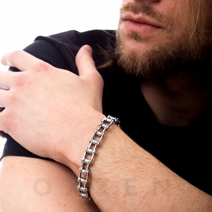 Χειροπέδα ανδρική ατσάλι σε ασημί