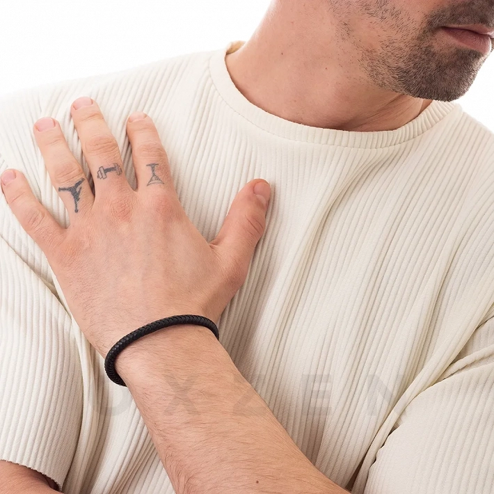 Βραχιόλι ανδρικό ατσάλι με δέρμα και ιδιαίτερο κούμπωμα