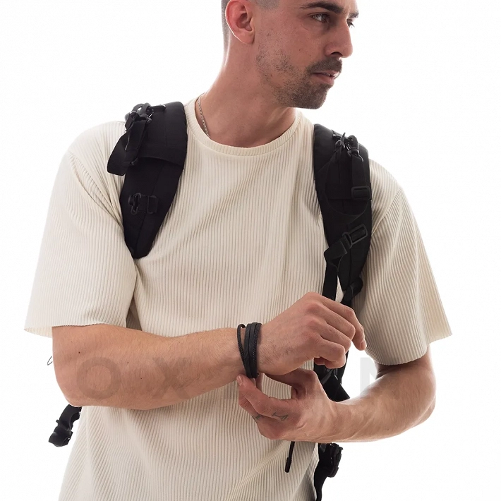 Βραχιόλι ανδρικό ατσάλινο με δέρμα μαύρο τετραπλό