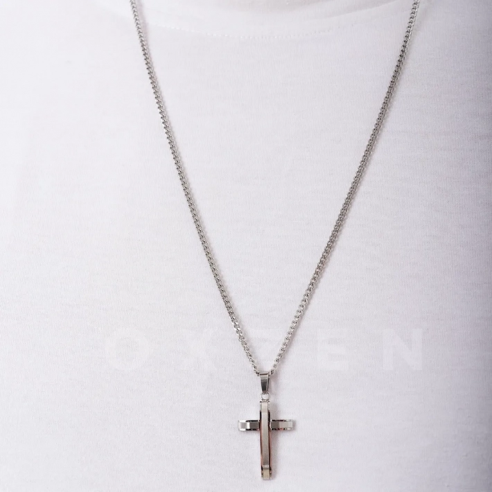 Κολιέ σταυρός ατσάλι σε ασημί
