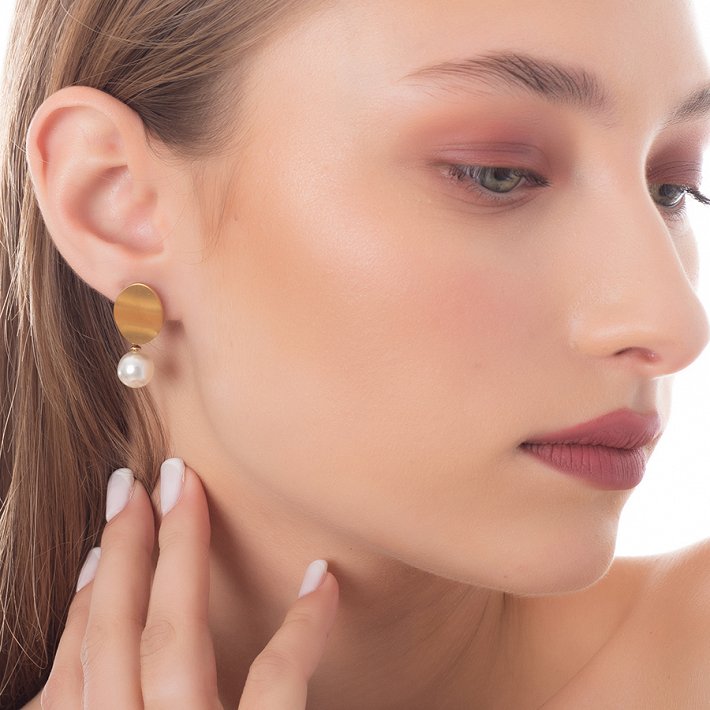 Σκουλαρίκια κρεμαστά ατσάλινα με πέρλα