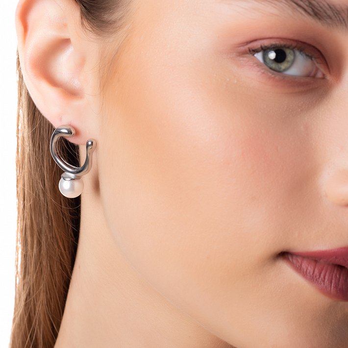 Σκουλαρίκια κρίκοι ατσάλινοι με πέρλα