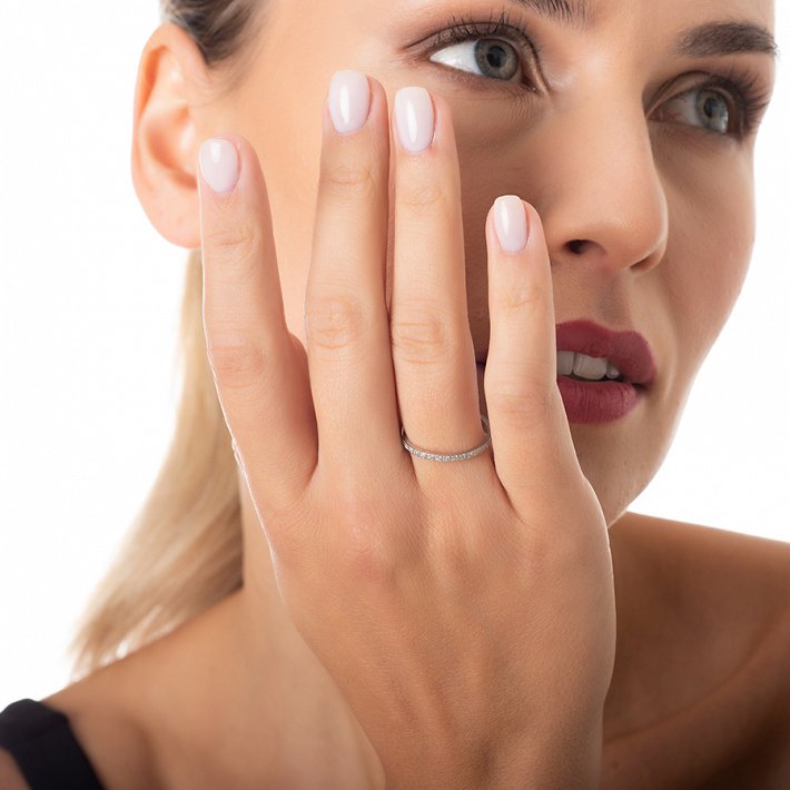 Δαχτυλίδι ατσάλινο με πέτρες ζιργκόν