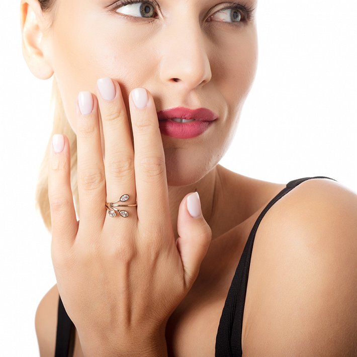 Δαχτυλίδι ατσάλινο με πέτρες ζιργκόν