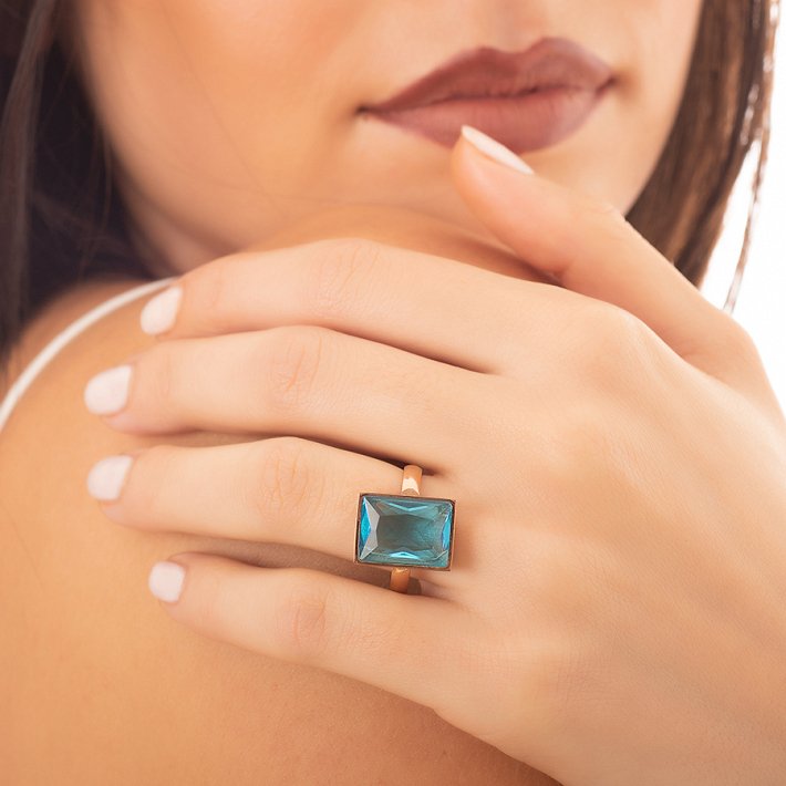 Δαχτυλίδι ατσάλινο με καρέ blue topaz πέτρα ζιργκόν