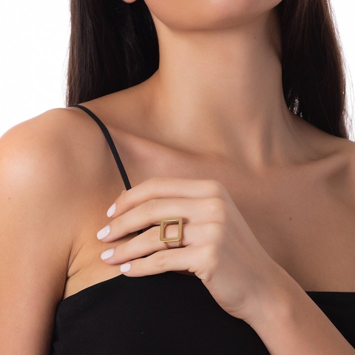 Δαχτυλίδι από ανοξείδωτο ατσάλι τετράγωνο