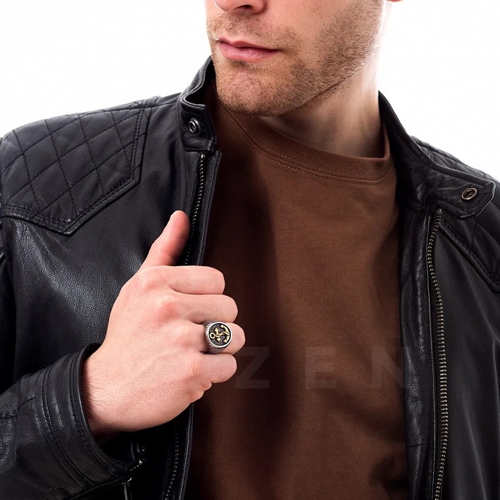 Δαχτυλίδι ανδρικό από ανοξείδωτο ατσάλι ασημόχρυσο οβάλ με άγκυρα