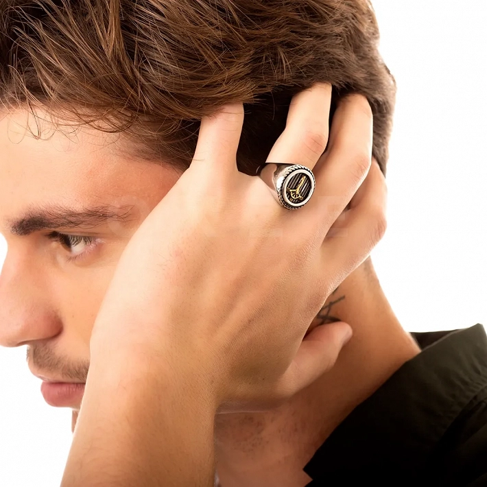 Δαχτυλίδι ανδρικό από ανοξείδωτο ατσάλι, ασημόχρυσο με τον εσταυρωμένο