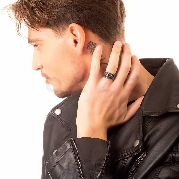 Δαχτυλίδι βέρα ανδρική από ανοξείδωτο ατσάλι, σκαλιστή