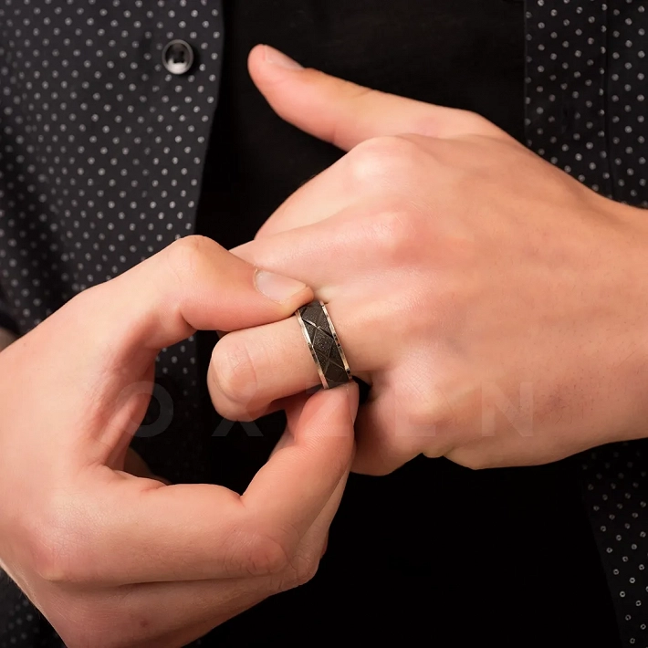 Δαχτυλίδι βέρα ανδρική από ανοξείδωτο ατσάλι, διαμανταρισμέμη