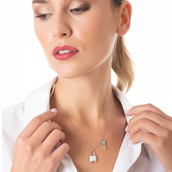 Κολιέ ατσάλι κλειδαριά με φίλντισι