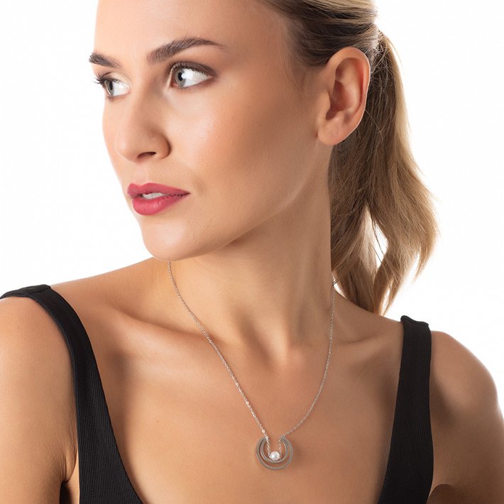 Κολιέ από ανοξείδωτο ατσάλι με πέρλα