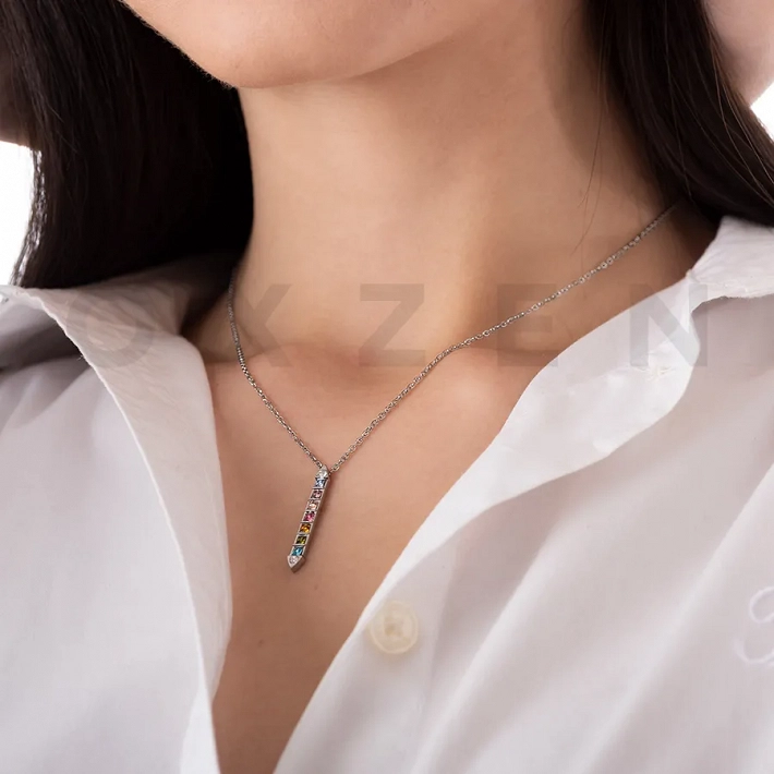 Κολιέ από ανοξείδωτο ατσάλι, ορθογώνιο με πολύχρωμα κρύσταλλα