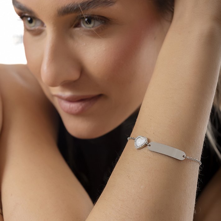 Oxzen γυναικείο βραχιόλι ατσάλινο με λευκή καρδιά