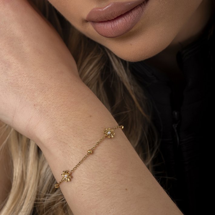 Oxzen ατσάλινο βραχιόλι με μαργαρίτες