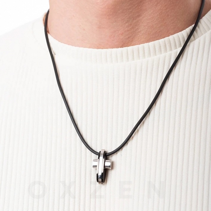 Κολιέ σταυρός ατσάλι με καουτσούκ