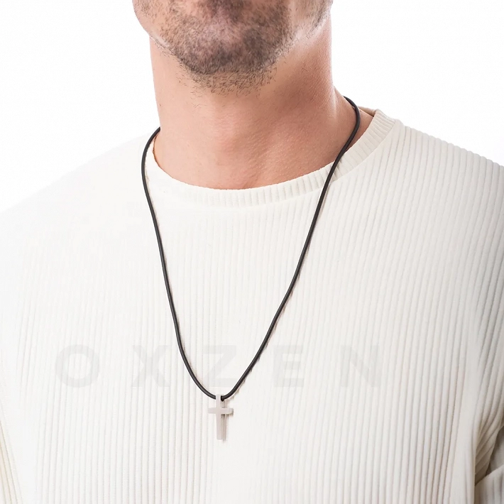 Κολιέ σταυρός ατσάλι με καουτσούκ λουράκι