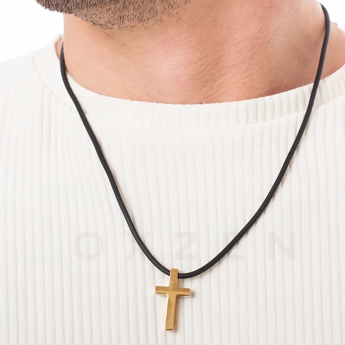 Κολιέ σταυρός ατσάλι με καουτσούκ λουράκι