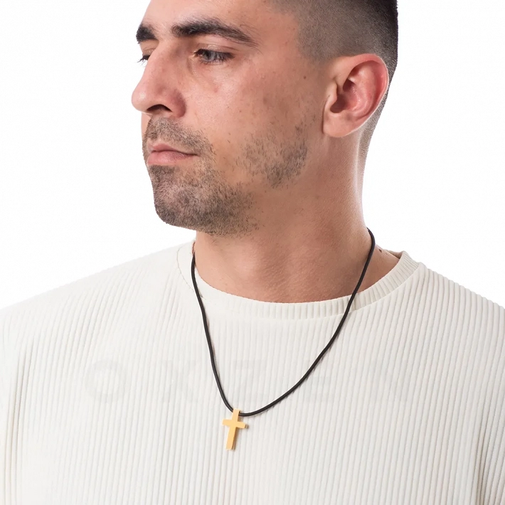 Κολιέ σταυρός ατσάλι με καουτσούκ λουράκι