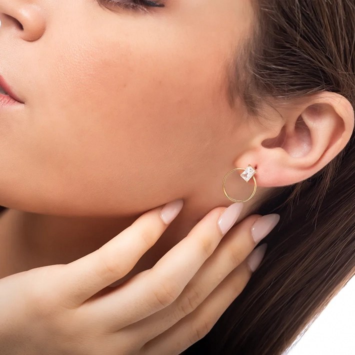 Σκουλαρίκια καρφωτά ατσάλινα με λευκό ζιργκόν