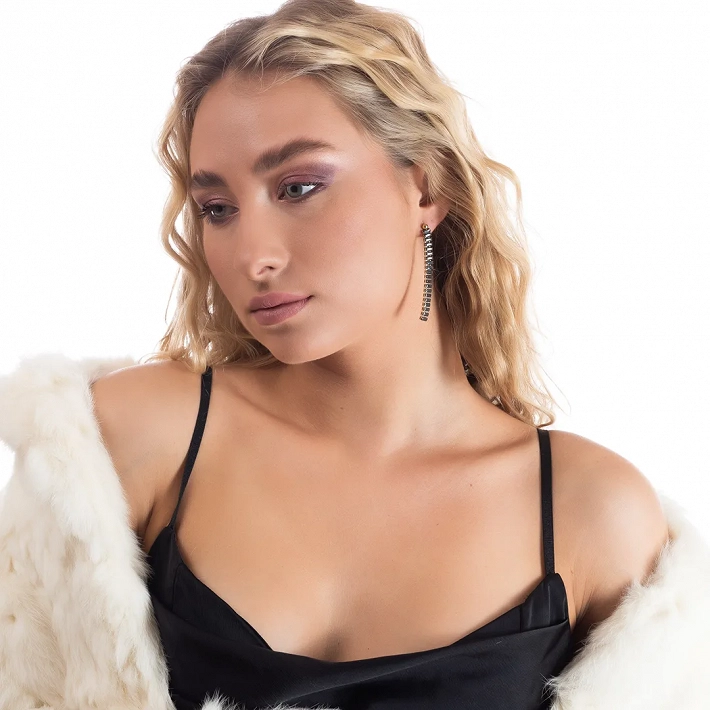 Σκουλαρίκια κρεμαστά ατσάλινα μακριά με ορθογώνια ζιργκόν