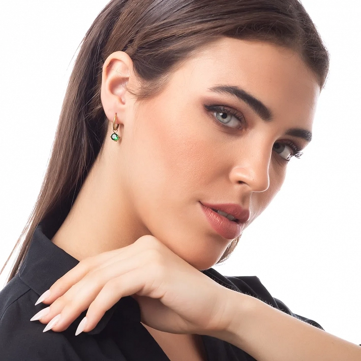 Σκουλαρίκια κρικάκια μικρά ατσάλινα 12mm με ένα κρεμαστό ζιργκόν