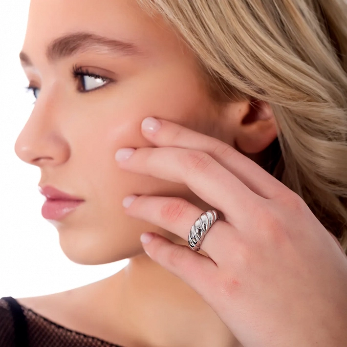 Oxzen γυναικείο δαχτυλίδι από ανοξείδωτο ατσάλι Croissant 8mm