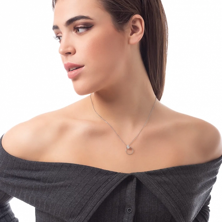Κολιέ γυναικείο από ανοξείδωτο ατσάλι με λευκό ζιργκόν