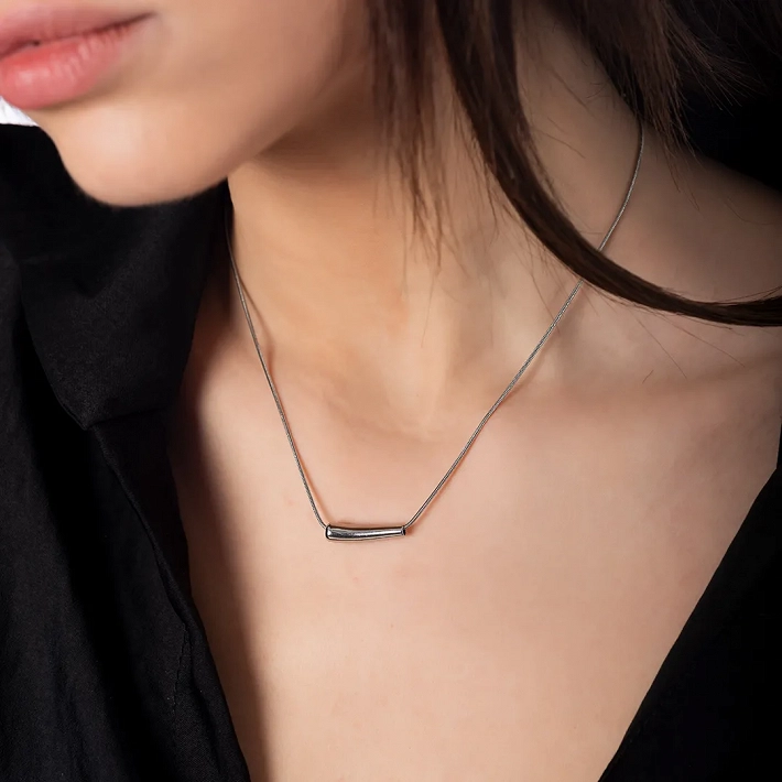 Κολιέ ατσάλινο οριζόντια σταγόνα