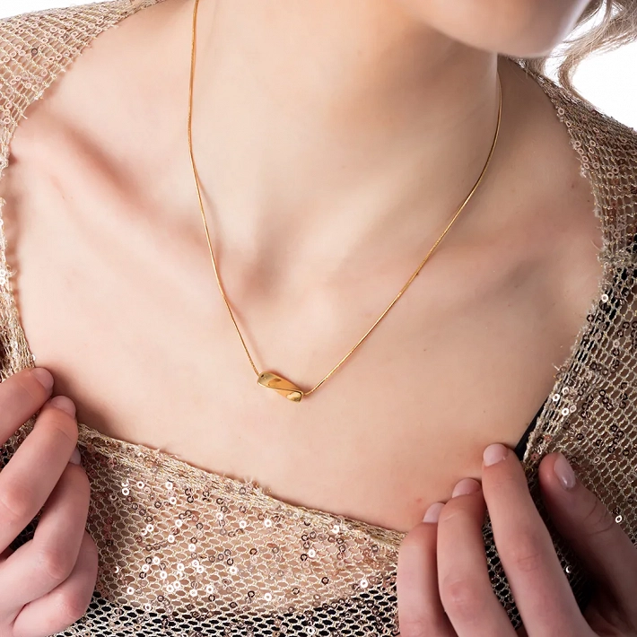 Κολιέ ατσάλινο ορθογώνιο