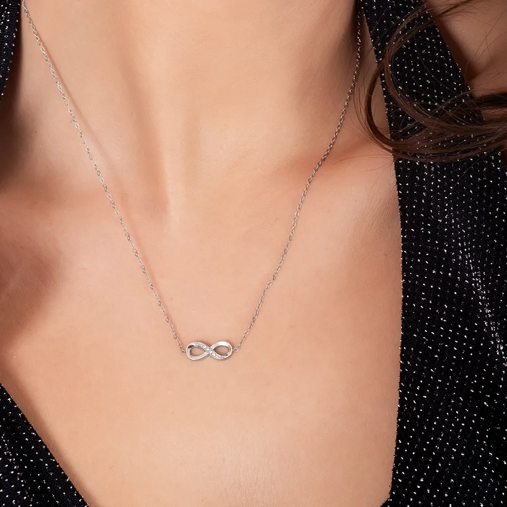 Κολιέ γυναικείο από ανοξείδωτο ατσάλι με άπειρο