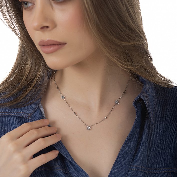 Oxzen γυναικείο ατσάλινο κολιέ με μαργαρίτες