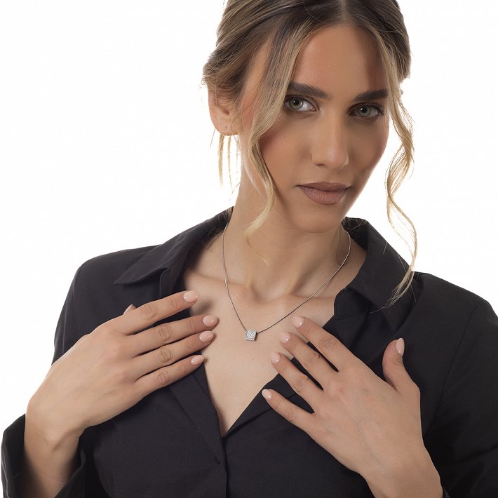 Oxzen γυναικείο ατσάλινο κολιέ με καρδιά