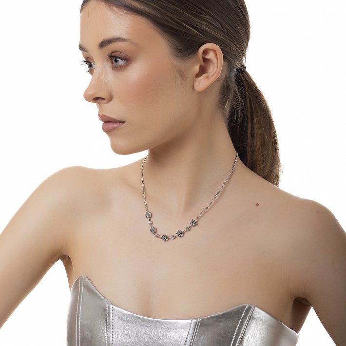 Oxzen γυναικείο ατσάλινο κολιέ τριαντάφυλλα