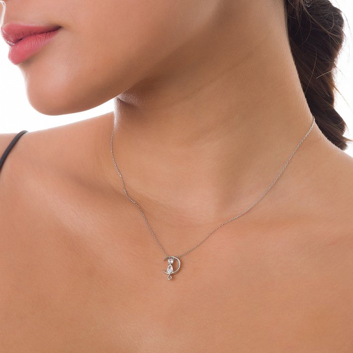 Oxzen κολιέ ασημένιο γατούλα με λευκά ζιργκόν