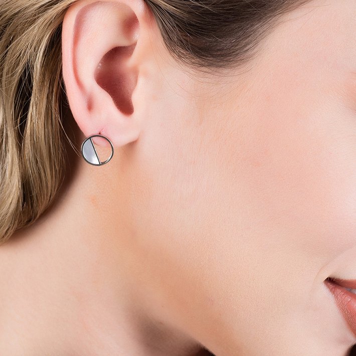 Oxzen σκουλαρίκια καρφωτά ασημένια με φίλντισι