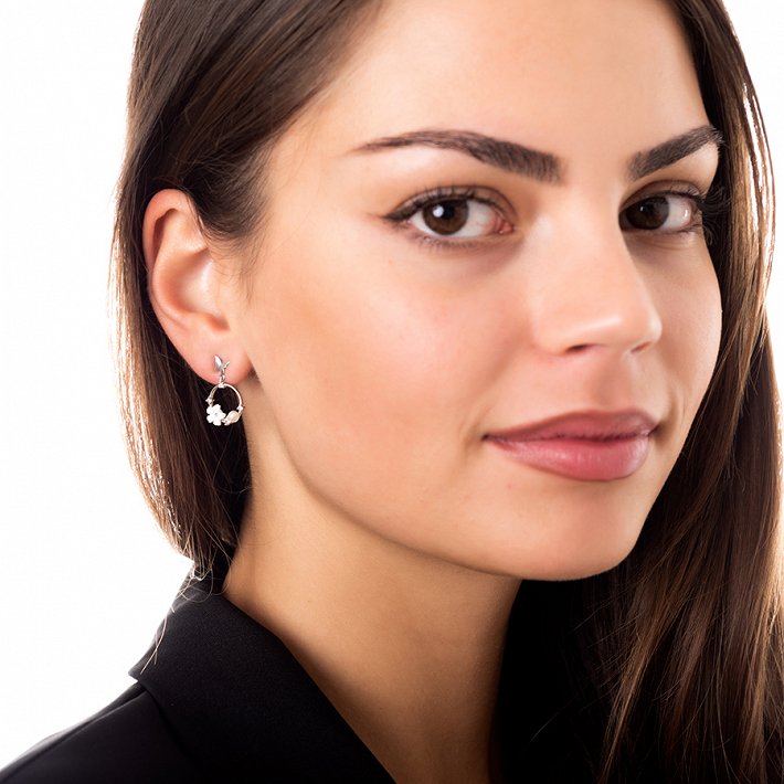 Oxzen σκουλαρίκια κρεμαστά ασημένια κυκλικά με μαργαριτάρι και πέτρες ζιργκόν