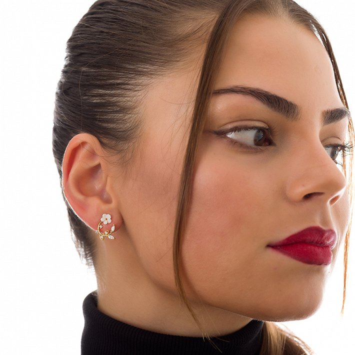 Oxzen σκουλαρίκια καρφωτά ασημένια στρογγυλό στεφάνι με μαργαρίτα