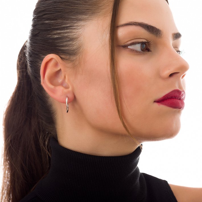 Oxzen σκουλαρίκια κρικάκια μικρά ασημένια κυματιστά