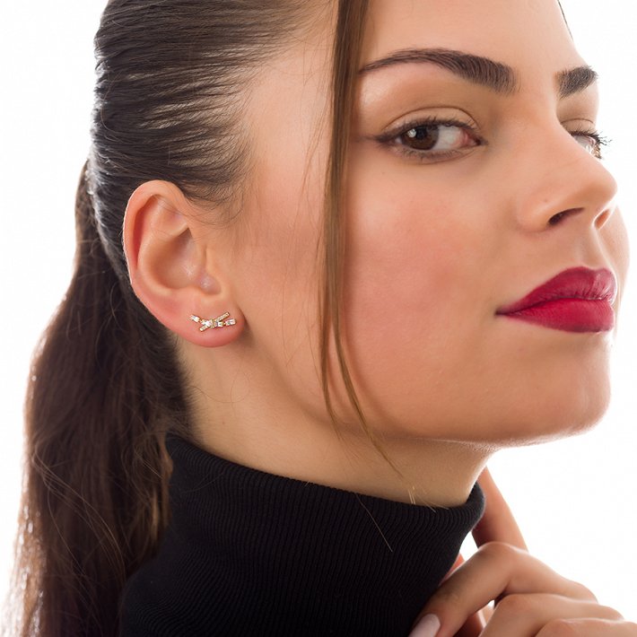 Oxzen σκουλαρίκια καρφωτά ασημένια επιχρυσωμένα διπλό με ζιργκόν