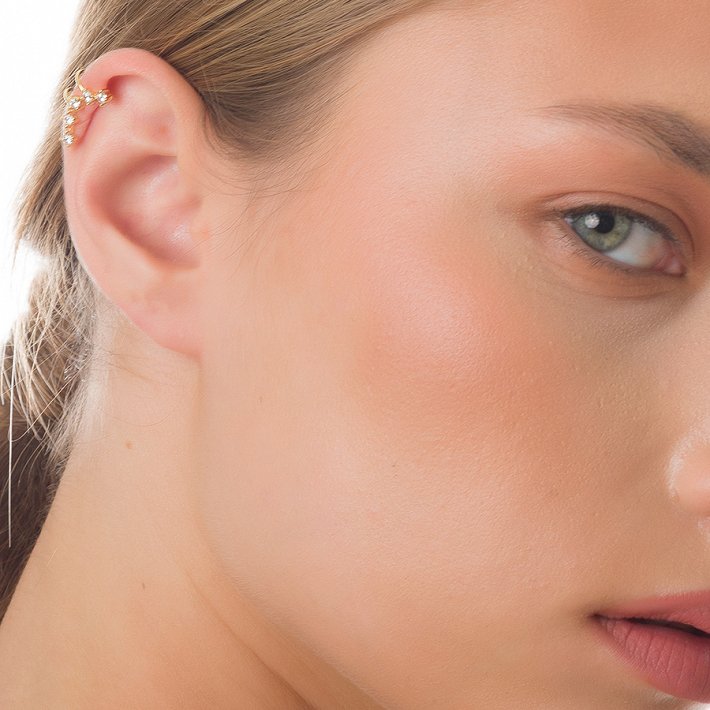 Oxzen σκουλαρίκι ασημένιο ear climber με λευκά ζιργκόν