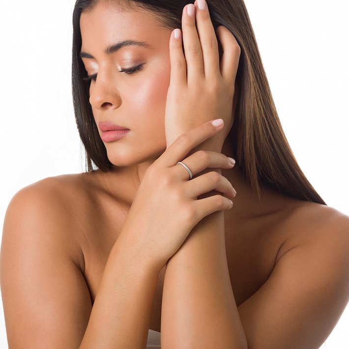 Oxzen δαχτυλίδι ασημένιο ολόσειρο με λευκά ζιργκόν