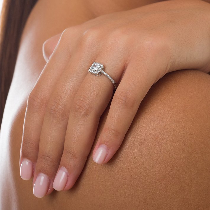 Oxzen δαχτυλίδι ασημένιο τετράγωνο μονόπετρο με λευκά ζιργκόν