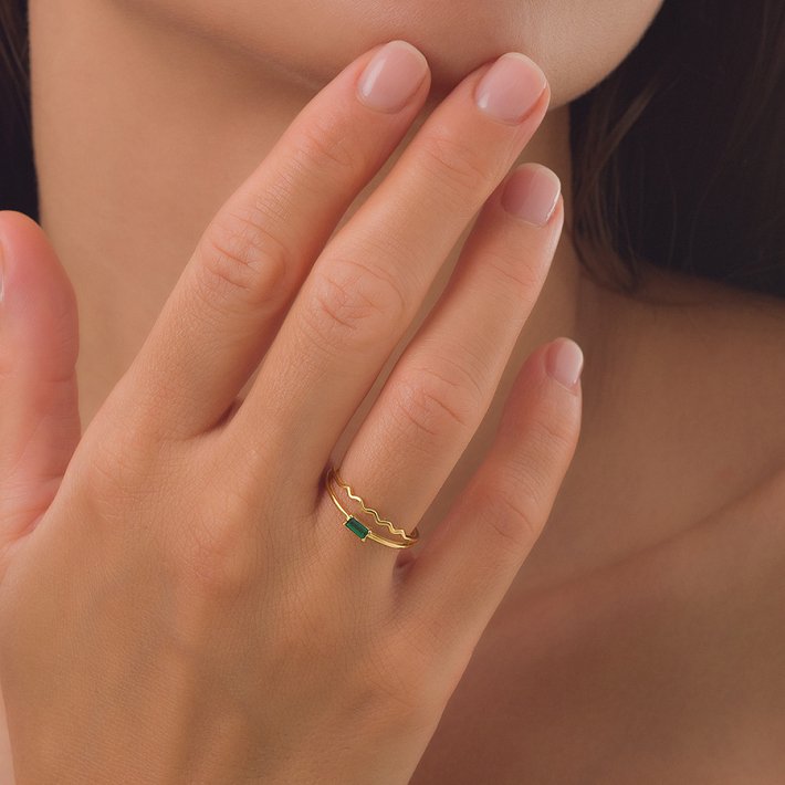 Oxzen δαχτυλίδι ασημένιο διπλό με πράσινο ζιργκόν free size