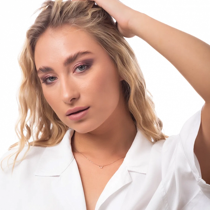 Oxzen ασημένιο κολιέ λεπτή καρδιά με ένα λευκό ζιργκόν