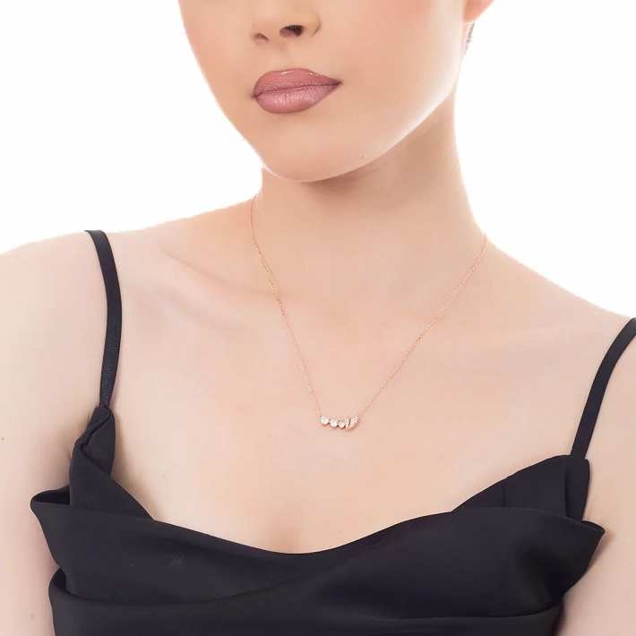 Oxzen ασημένιο κολιέ, καρδιές στη σειρά με λευκά ζιργκόν