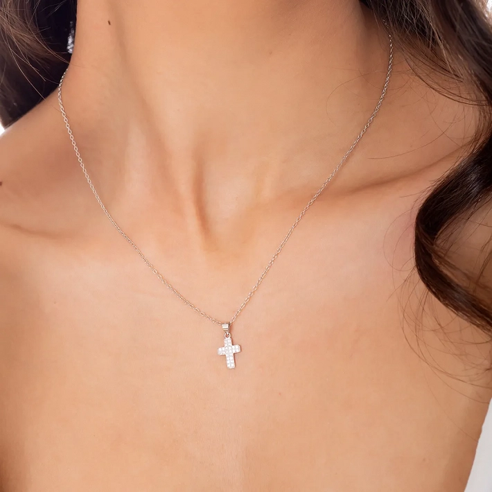 Oxzen ασημένιος σταυρός μικρός με λευκά ζιργκόν