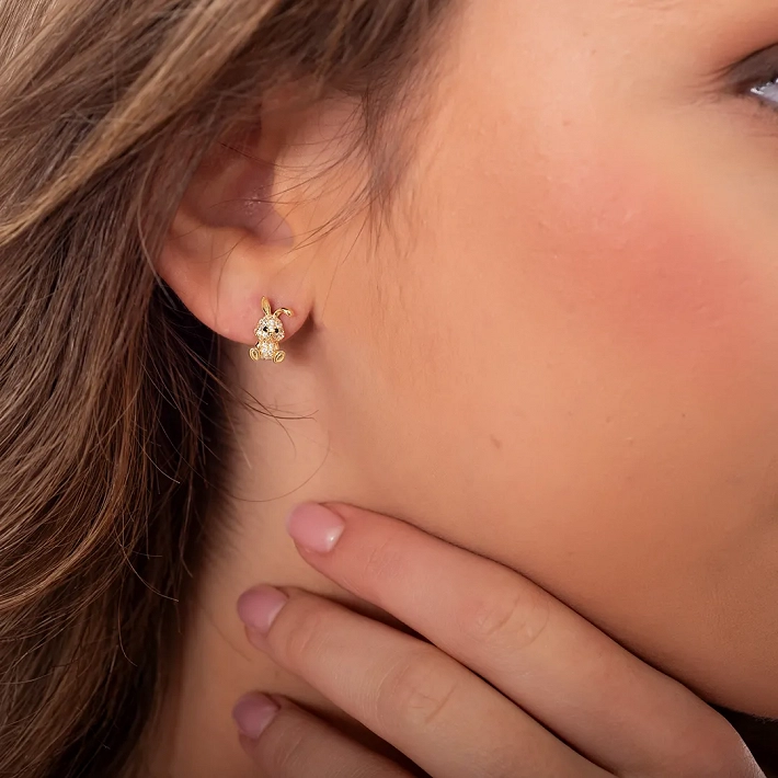 Oxzen ασημένιο σκουλαρίκι παιδικό-εφηβικό επιπλατινωμένο λαγουδάκι με λευκά ζιργκόν