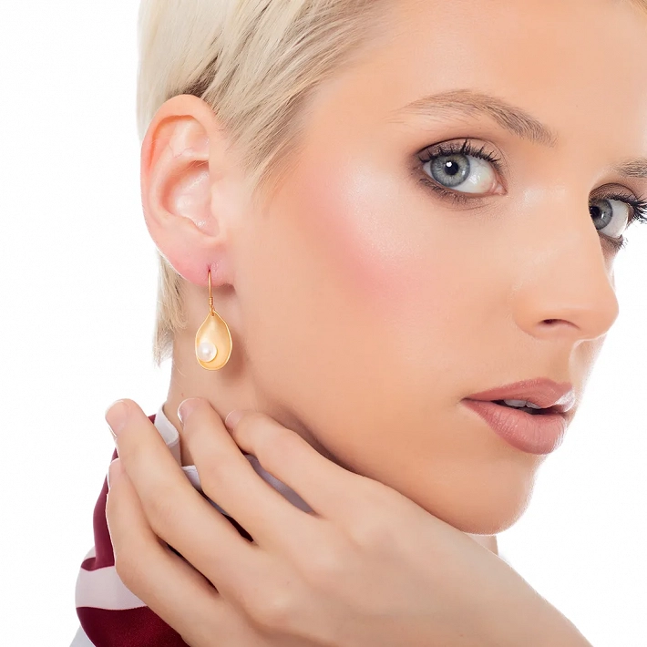 Oxzen ασημένιο σκουλαρίκι επιχρυσωμένο χειροποίητο με πέρλα